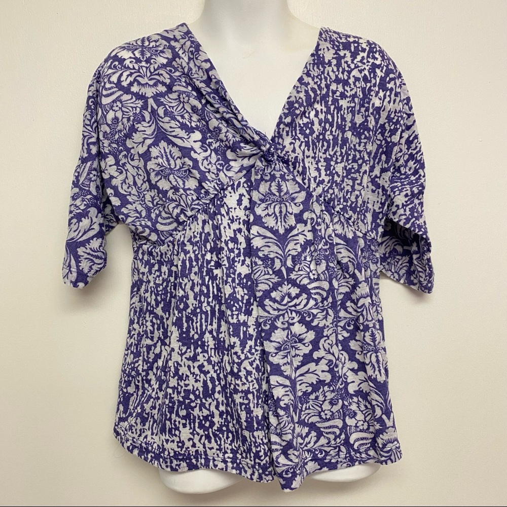 Cinnamon Girl Hawaii girls‎ purple top 
Size 7/8.